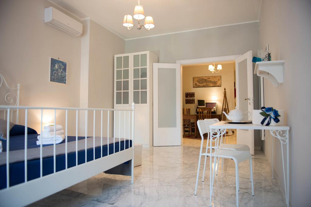 Authentic Sweet Home Roma Habitación foto